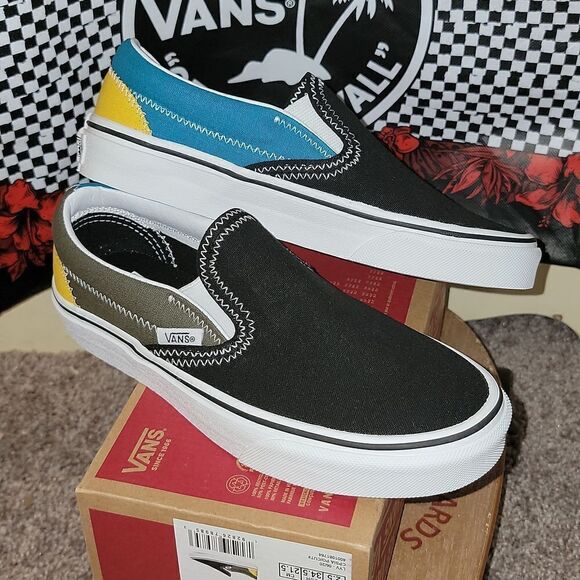 New Vans Classic Slip On Zig Zag Multi / True White Size Women's 5 - Picture 1 of 9